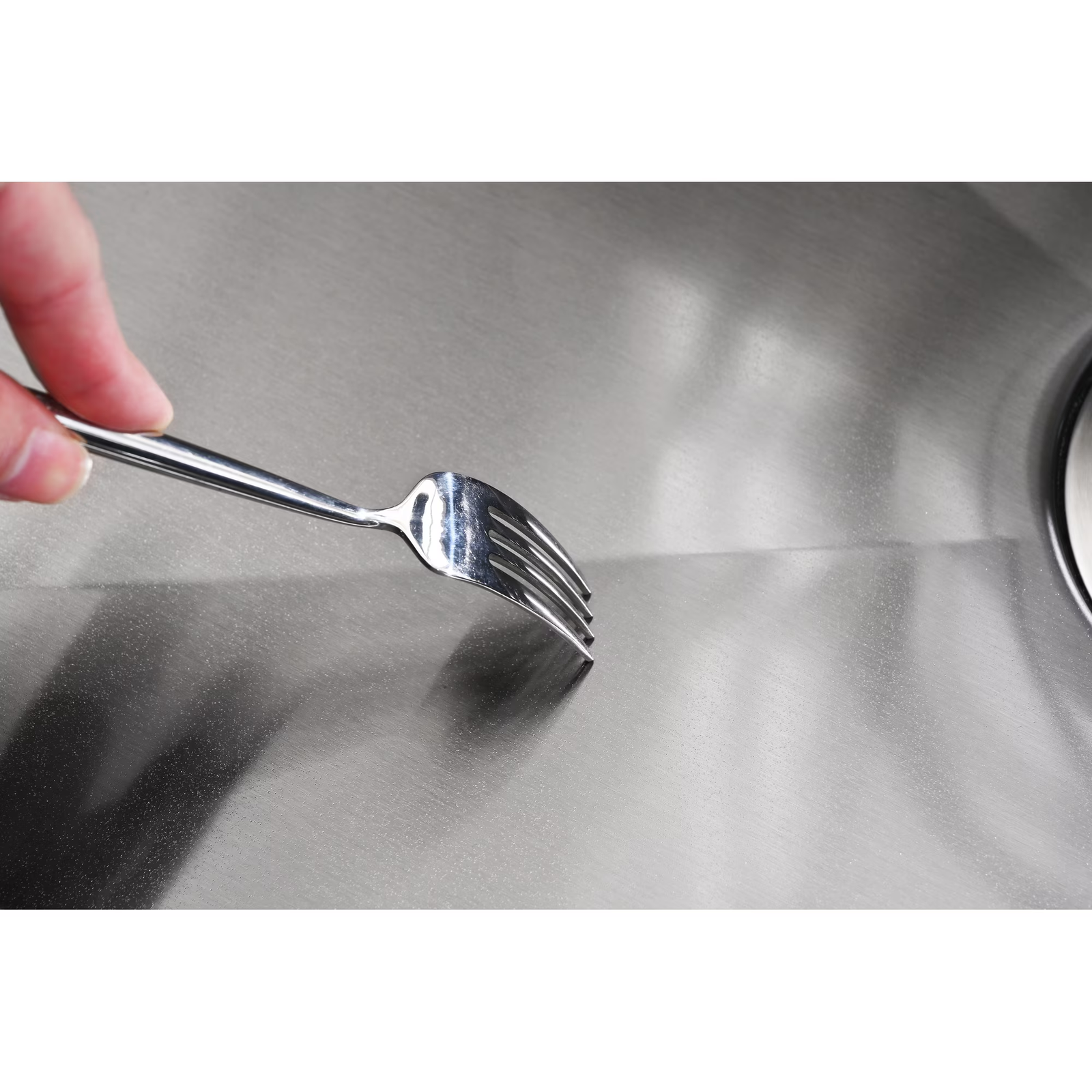 36 Inch Drop In & Undermount Kitchen Sink, Single Bowl Stainless Steel Kitchen Sink, Deep Basin Rust Resistant Farmhouse Sink with Noise Canceling Technology Black - 图片 8